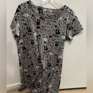 Gray Graphic Dog Print nightgown